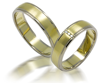 Ehering aus Weiß- und Gelbgoldring