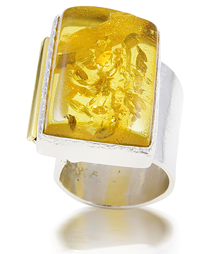 Gelbgold mit großem, gelbem Bernstein
